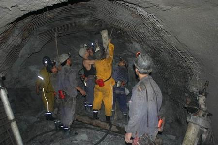 平川工程爆破中的危险因素分析以及应对工程爆破危险的措施